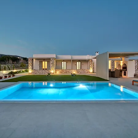 Leo - Unique & Calm * Páros