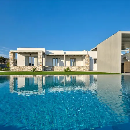 Leo - Unique & Calm Vila *