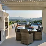 Villa Leo - Unique & Calm Parikia (Paros)