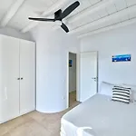 Leo - Unique & Calm Villa Parikia (Paros)