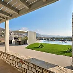 Leo - Unique & Calm Parikia (Paros)