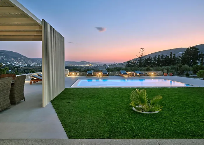 Leo - Unique & Calm Villa Páros