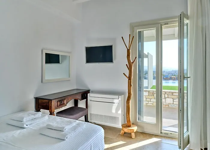 Villa Leo - Unique & Calm Páros